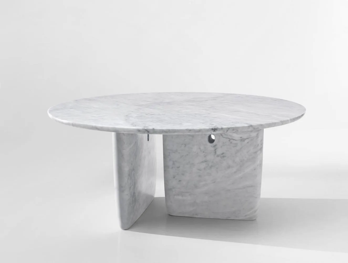 Tobi-Ishi – B&B Italia at Mesmetric
