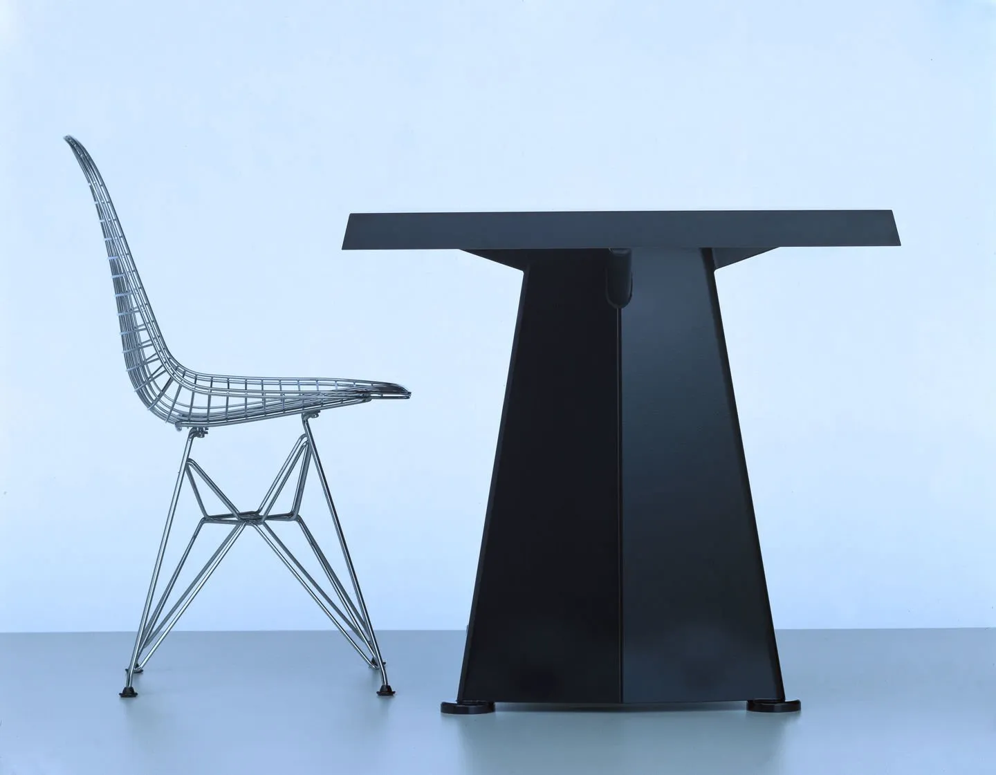 Trapèze - Vitra w Mesmetric