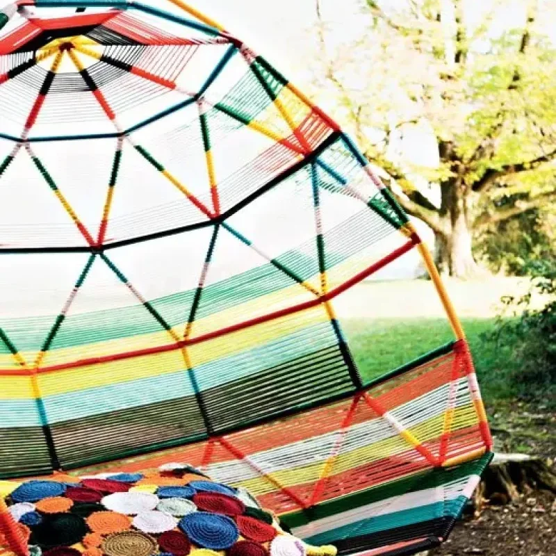 Tropicalia Cocoon Outdoor - Moroso w Mesmetric