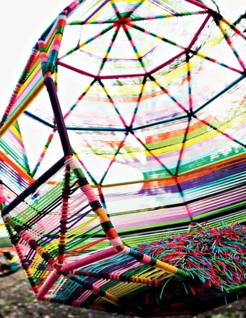 Tropicalia Cocoon Outdoor - Moroso w Mesmetric