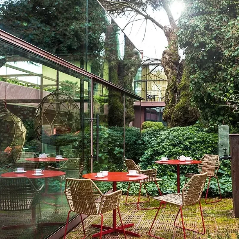 Tropicalia Outdoor - Moroso w Mesmetric