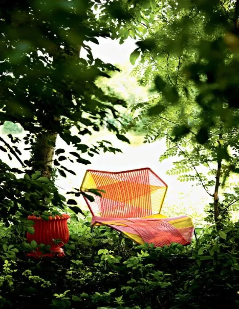 Tropicalia Outdoor - Moroso w Mesmetric