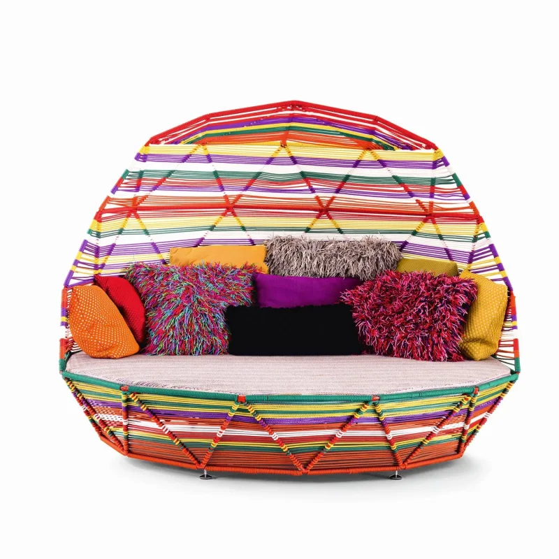 Tropicalia Outdoor - Moroso w Mesmetric
