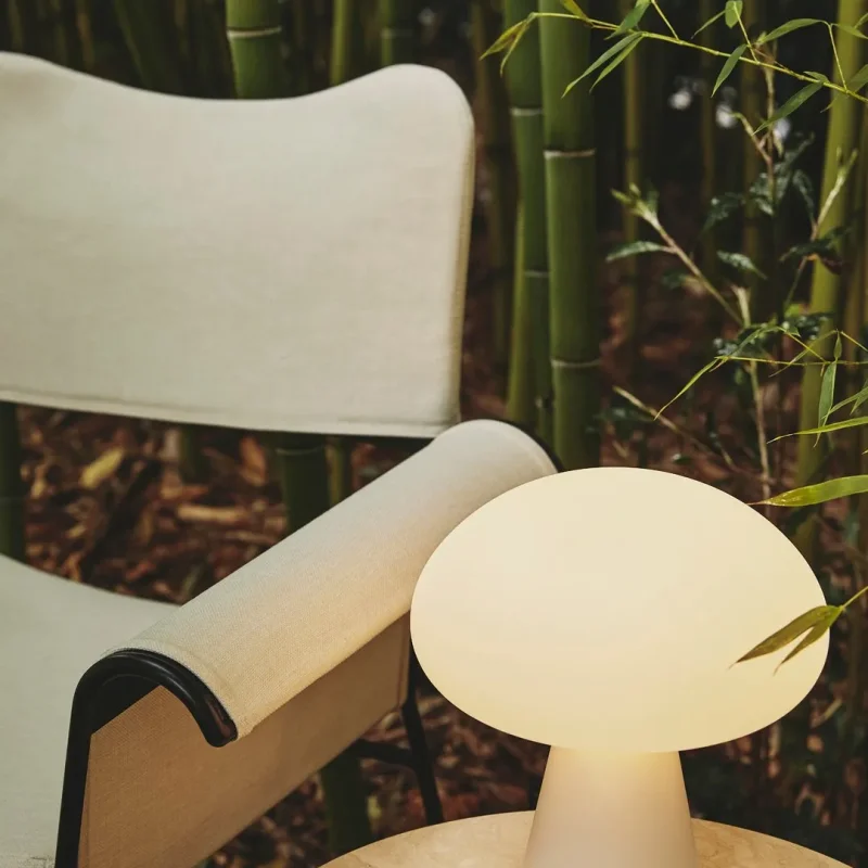 Tropique dining – Gubi.dk at Mesmetric