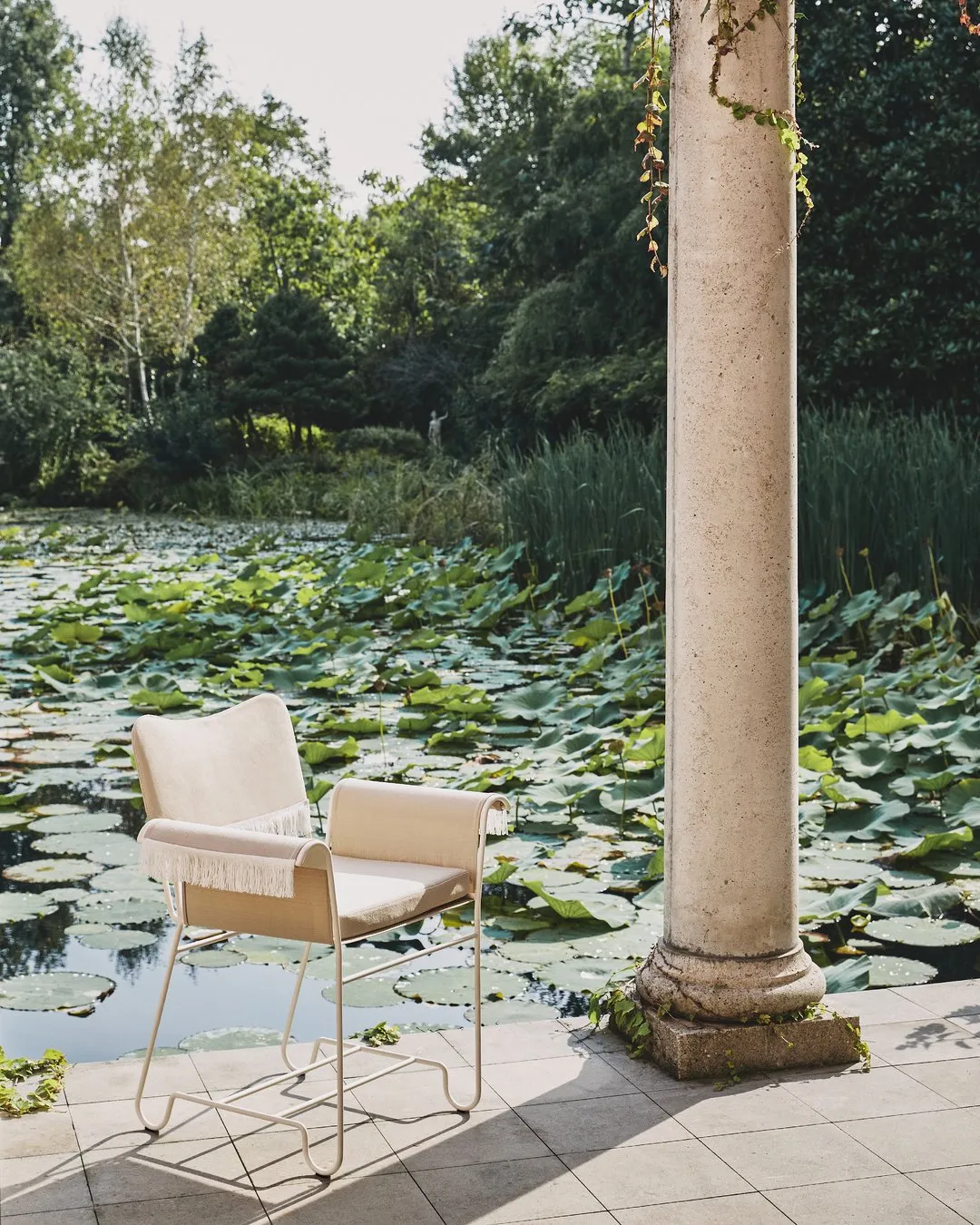 Tropique dining – Gubi.dk at Mesmetric