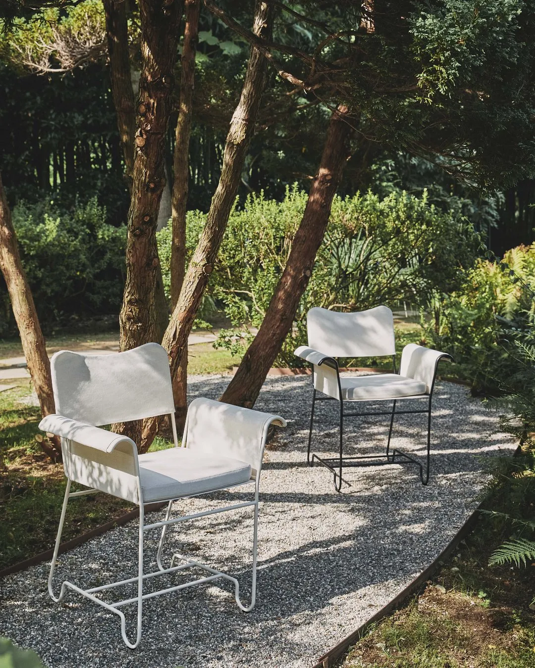 Tropique dining – Gubi.dk at Mesmetric