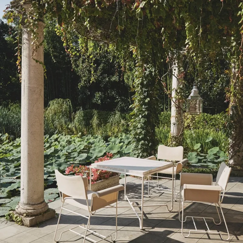 Tropique dining – Gubi.dk at Mesmetric