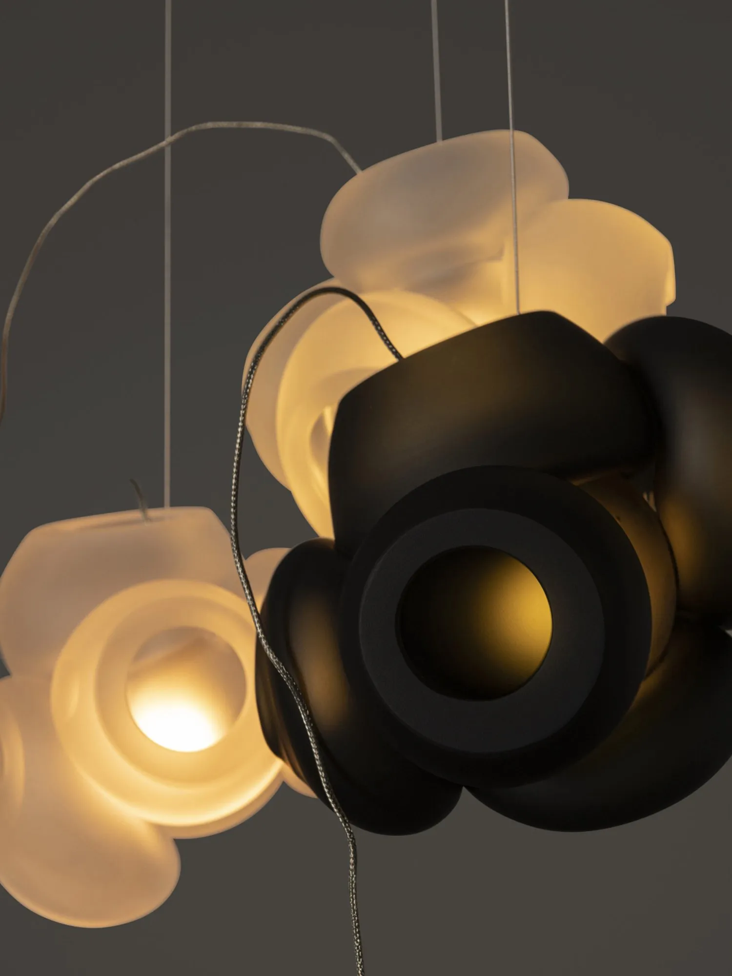 100.7 Sculptural