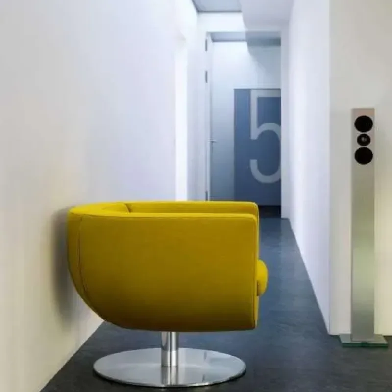 Tulip - B&B Italia w Mesmetric