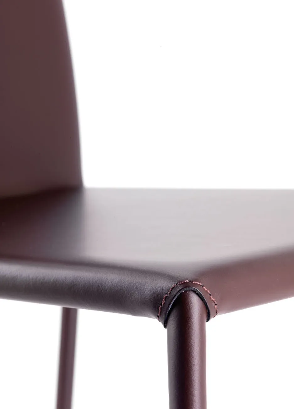 Twiggy - Gebrüder Thonet Vienna w Mesmetric