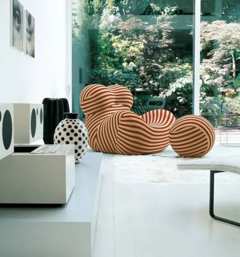 Up5_6 - B&B Italia w Mesmetric
