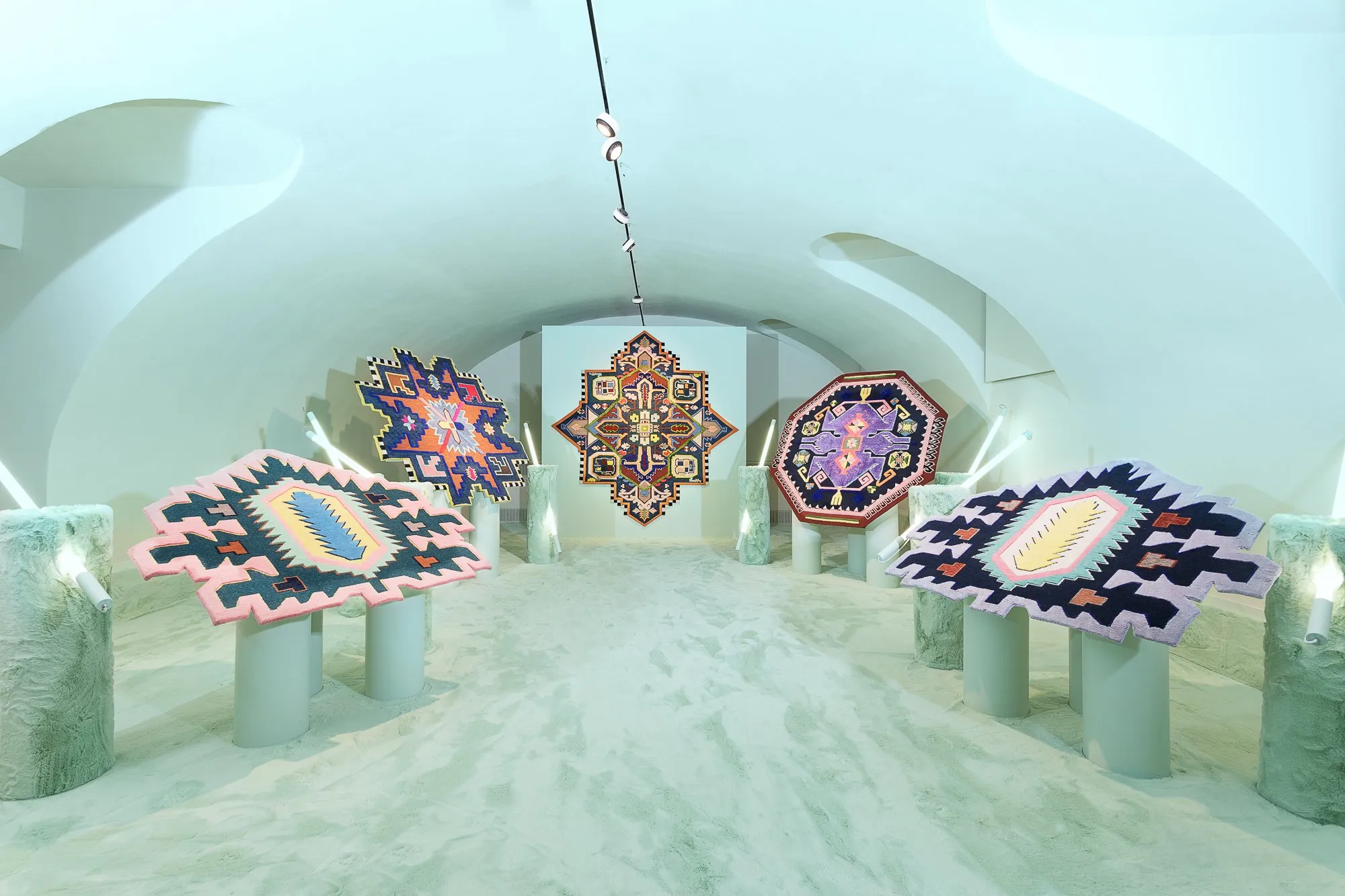 Ushak Invader – CC-Tapis at Mesmetric
