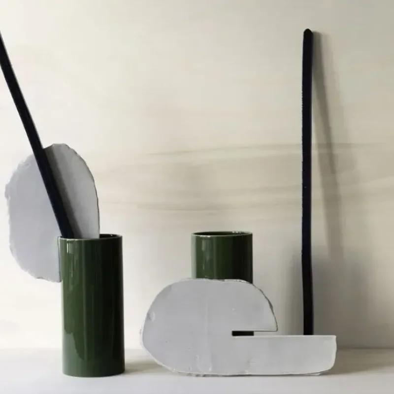 Vases Découpage, Barre