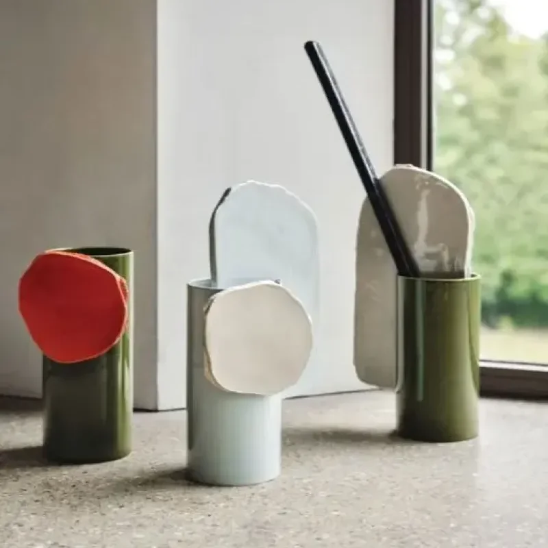 Vases Découpage, Barre