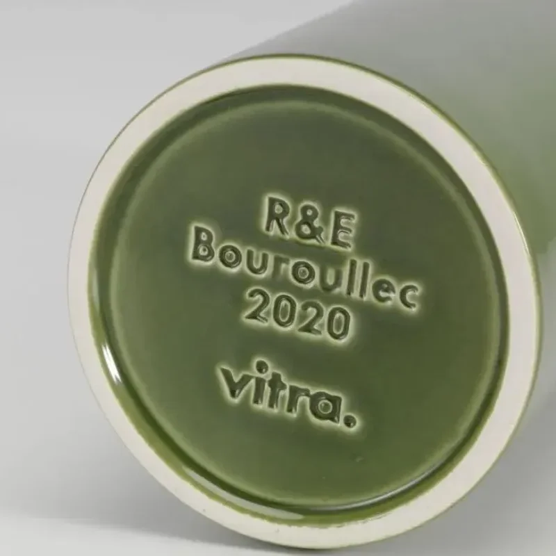 Vases Découpage, Barre