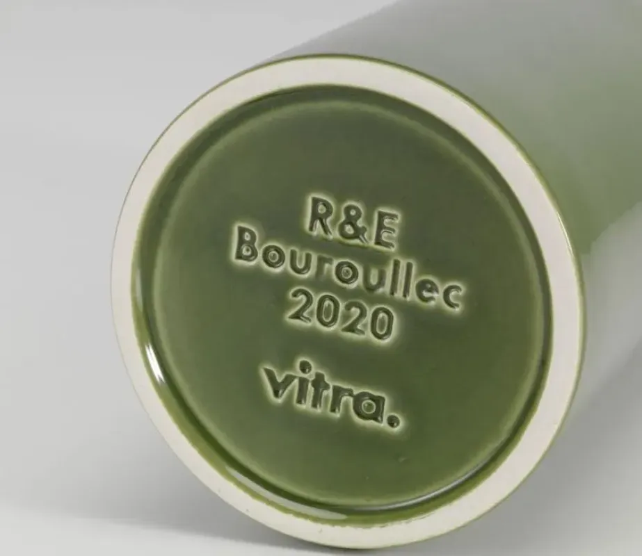 Vases Découpage, Barre