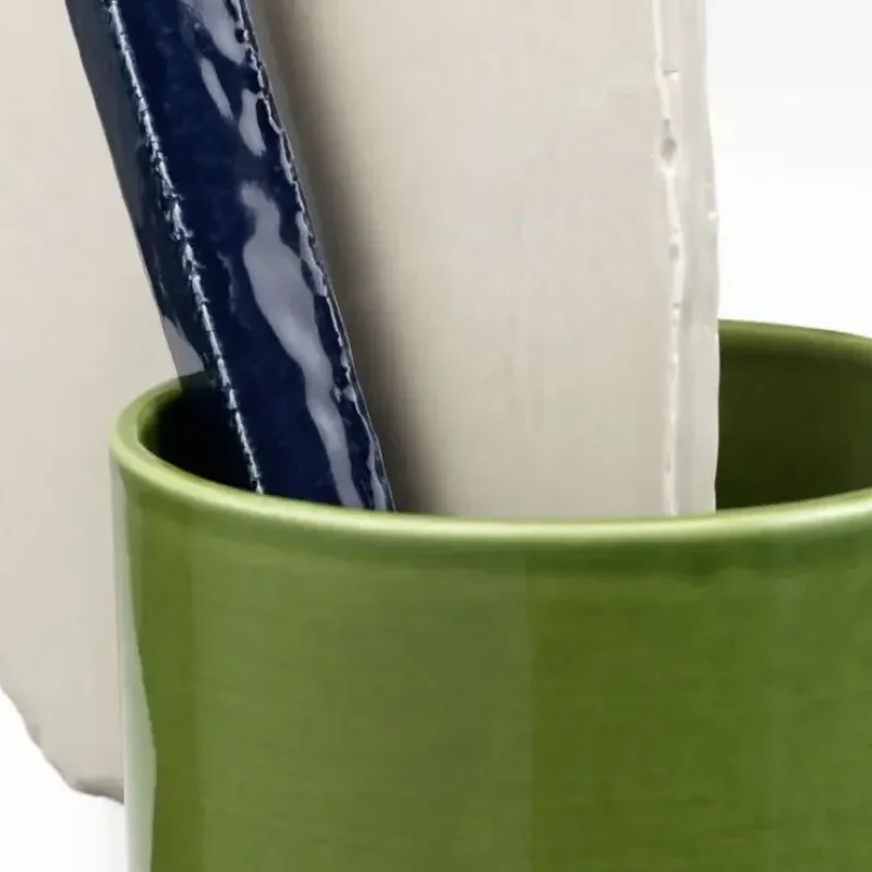 Vases Découpage, Barre