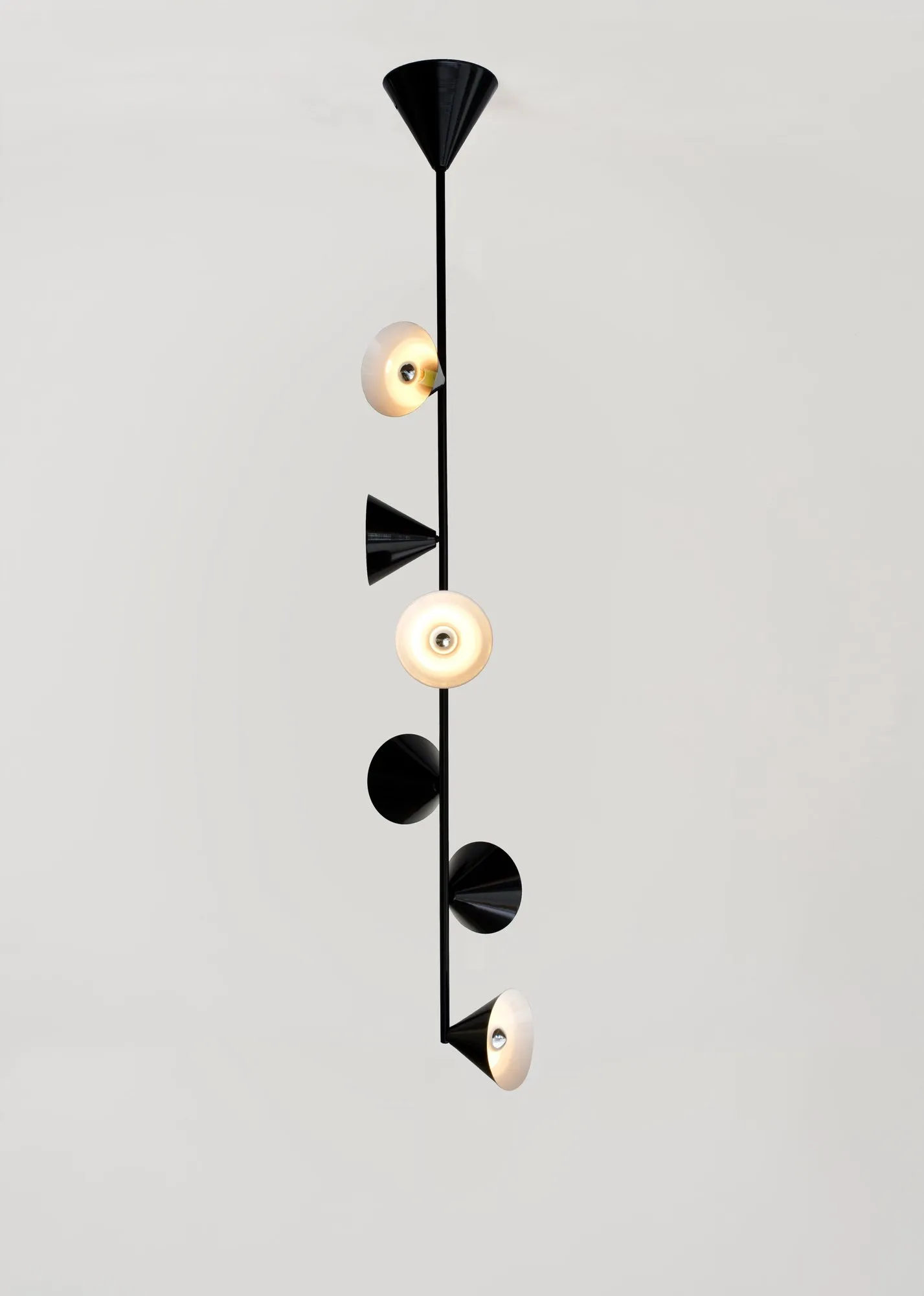 Vertical One - Atelier Areti w Mesmetric