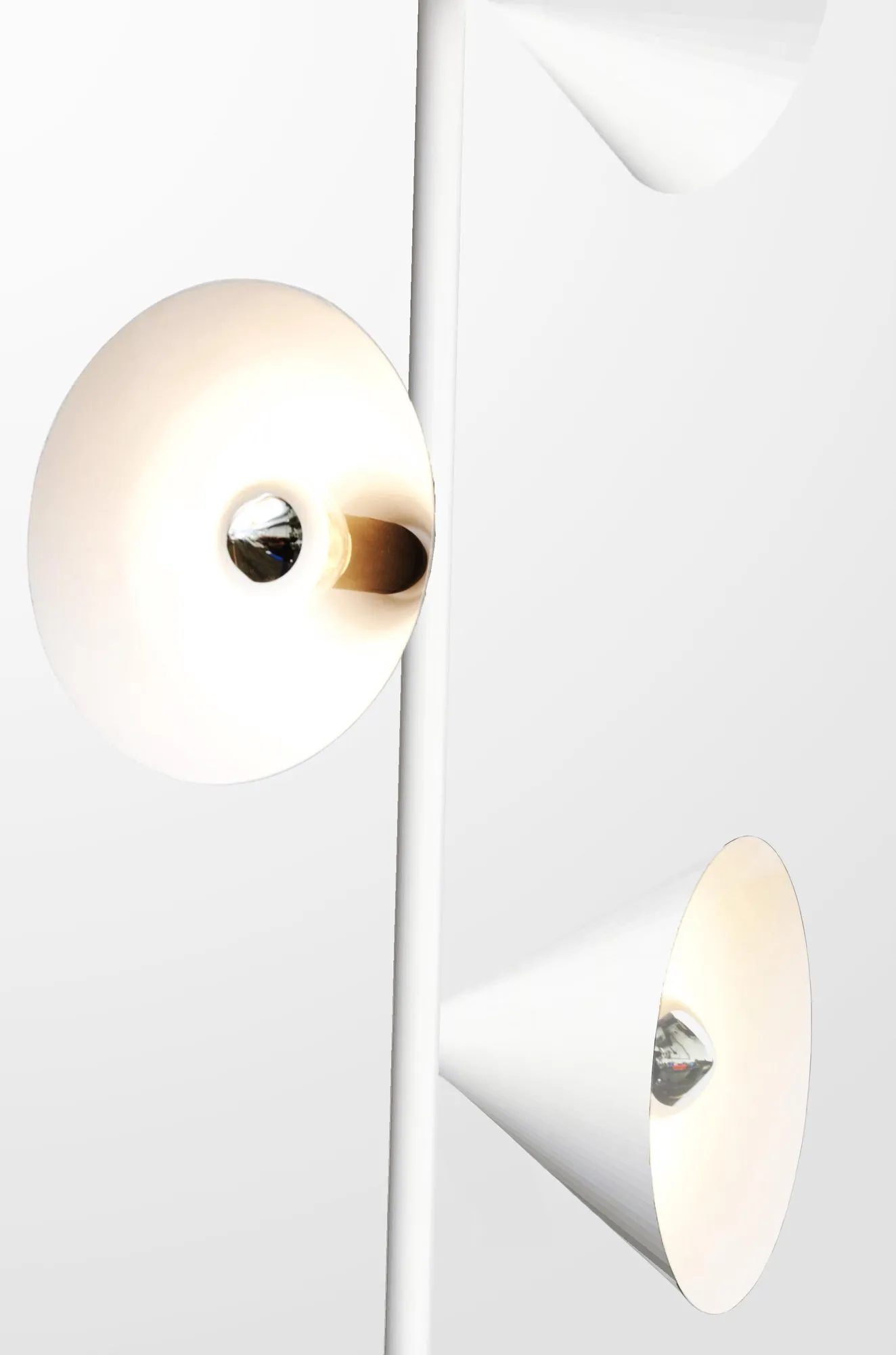 Vertical One - Atelier Areti w Mesmetric