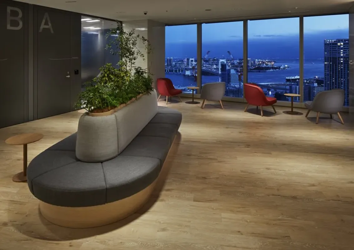 Via57™ - Fritz Hansen w Mesmetric