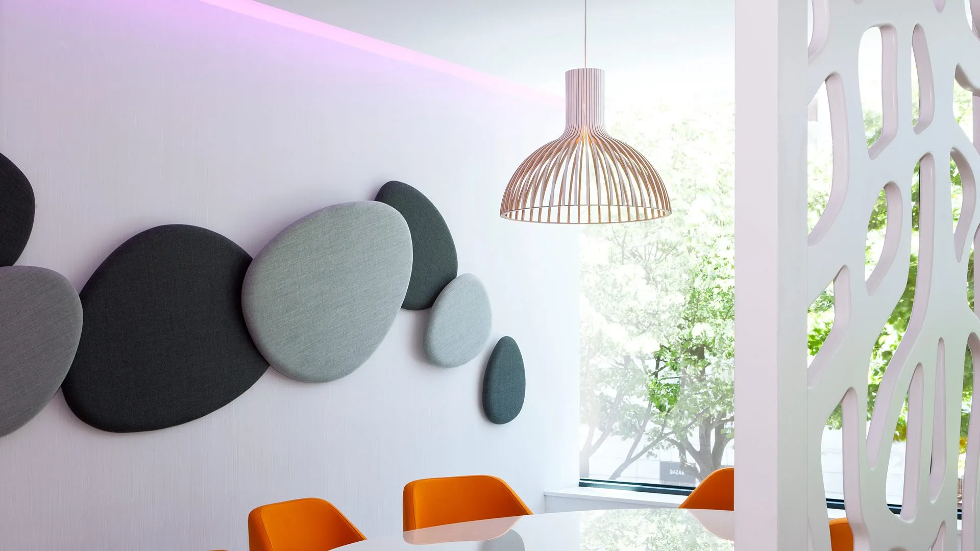 Victo 4250 - Secto Design w Mesmetric