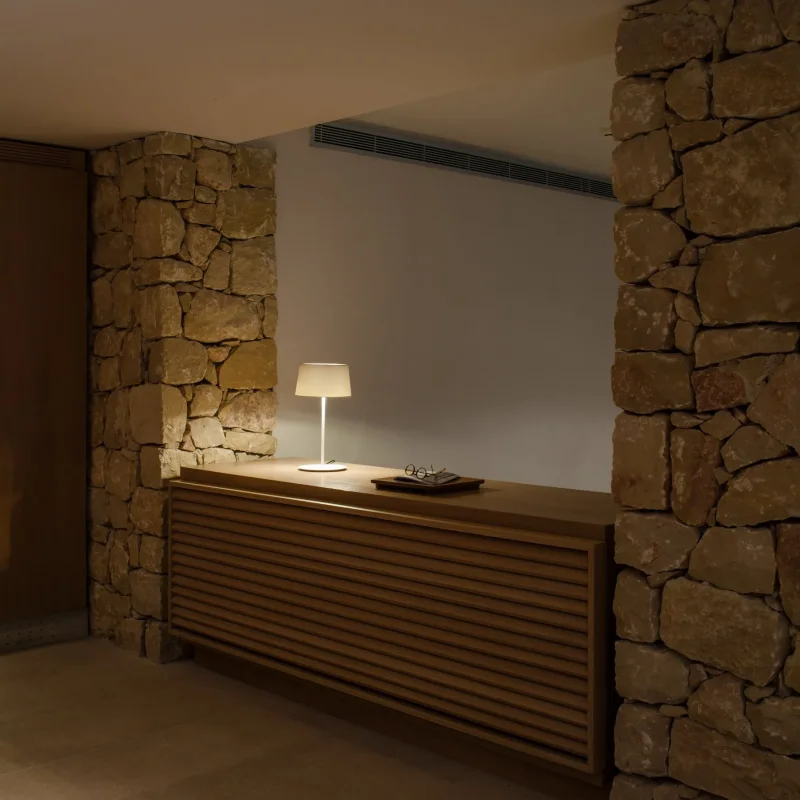 Warm - Vibia w Mesmetric