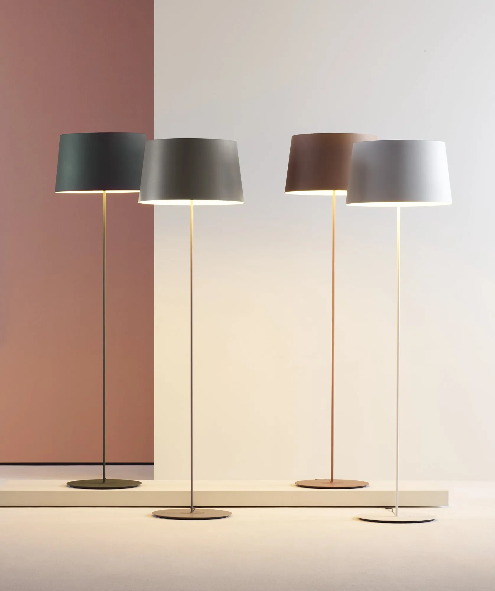 Warm 4905, 4906 - Vibia w Mesmetric
