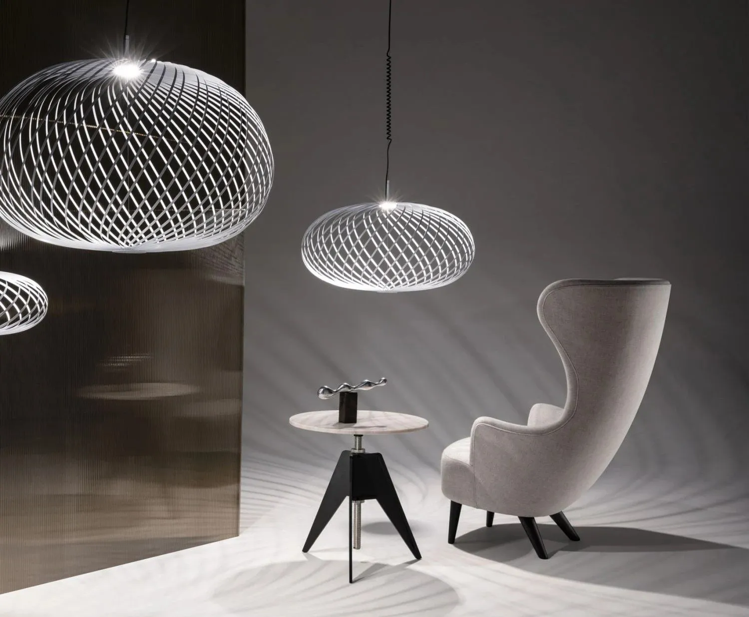 Wingback Black Legs - Tom Dixon w Mesmetric
