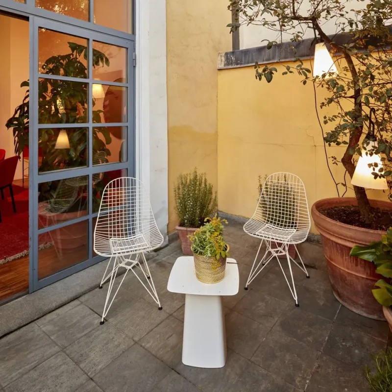 Wire Chair DKR - Vitra w Mesmetric