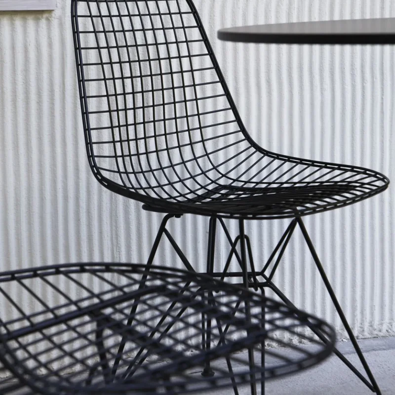 Wire Chair DKR - Vitra w Mesmetric