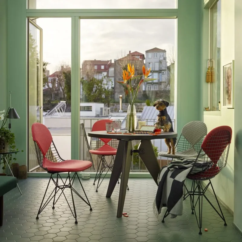 Wire Chair DKR-2 - Vitra w Mesmetric