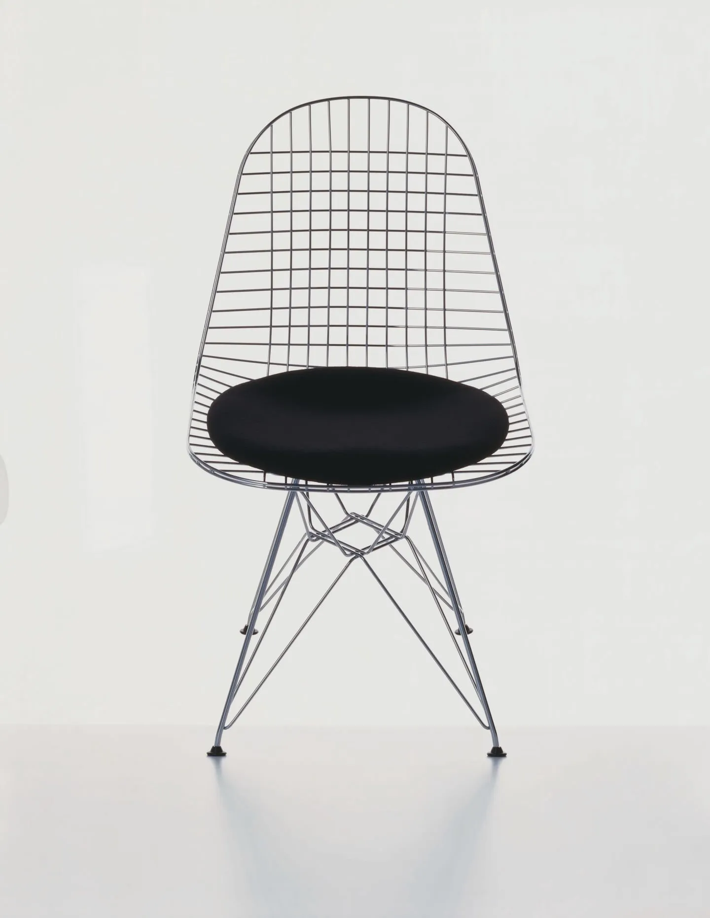 Wire Chair DKR-5 - Vitra w Mesmetric