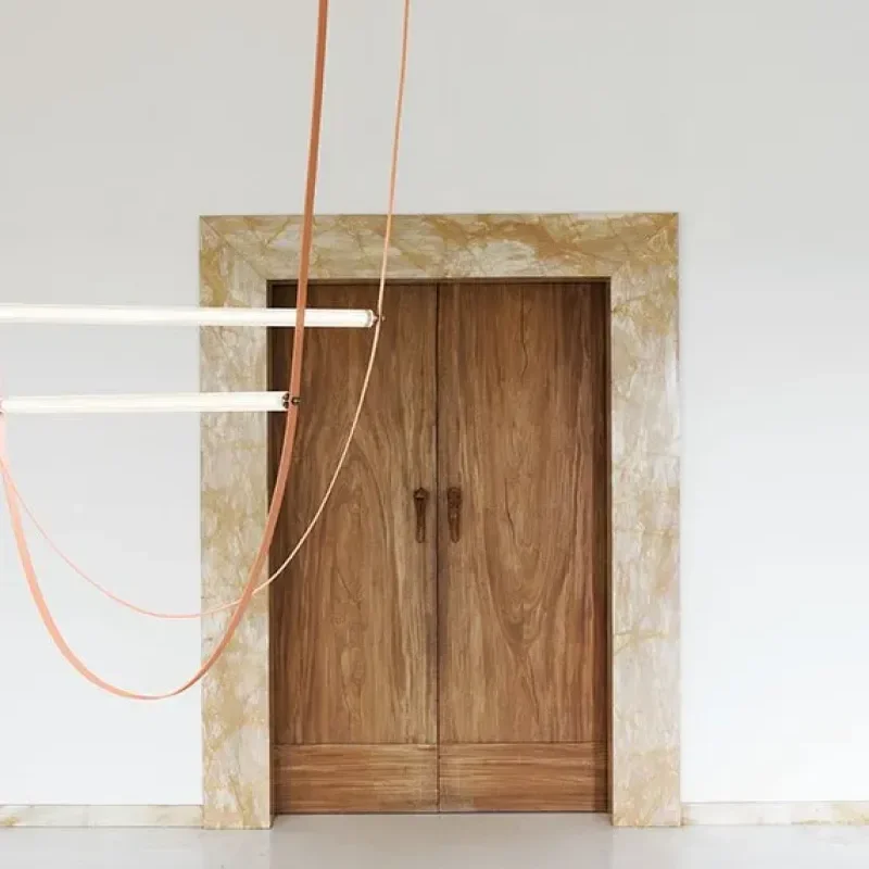 Wireline - Flos w Mesmetric