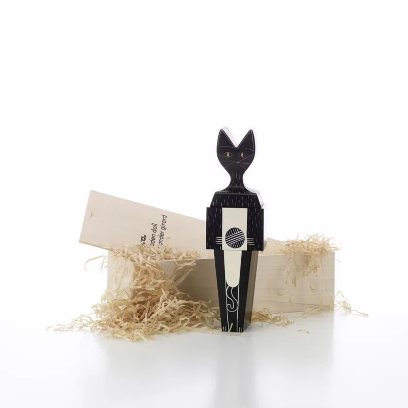 Wooden Doll Cat - Vitra w Mesmetric