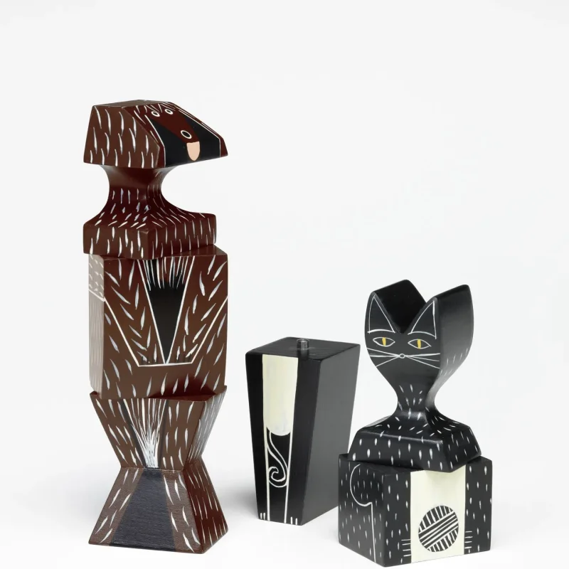 Wooden Doll Cat - Vitra w Mesmetric