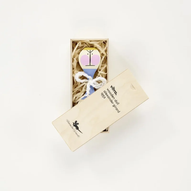 Wooden Doll No. 21 - Vitra w Mesmetric