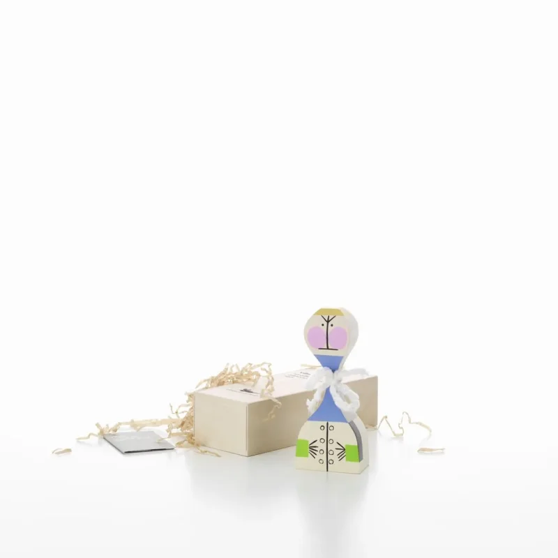 Wooden Doll No. 21 - Vitra w Mesmetric