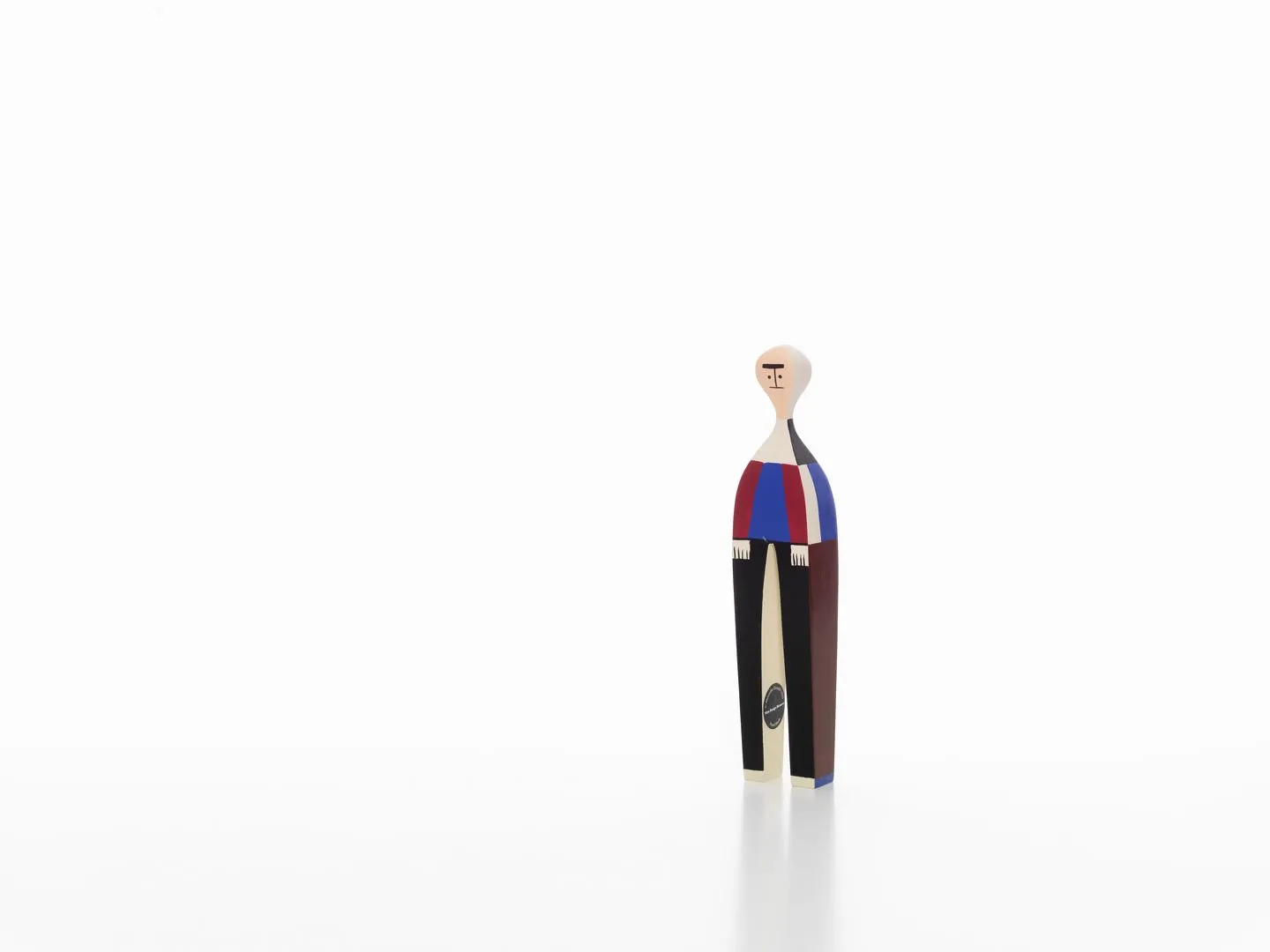 Wooden Doll No. 22 - Vitra w Mesmetric