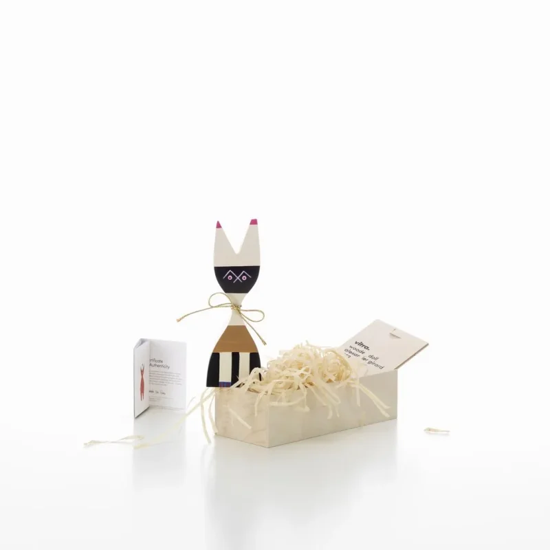 Wooden Doll No. 9 - Vitra w Mesmetric