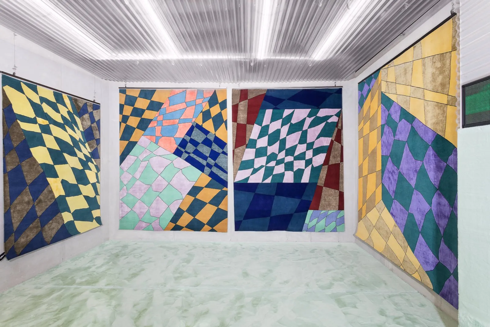 Xequer - CC-Tapis w Mesmetric