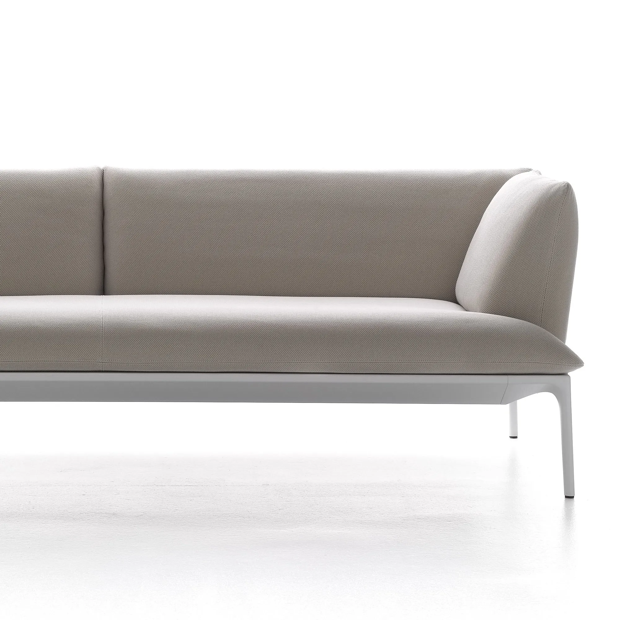 Yale - MDF Italia w Mesmetric