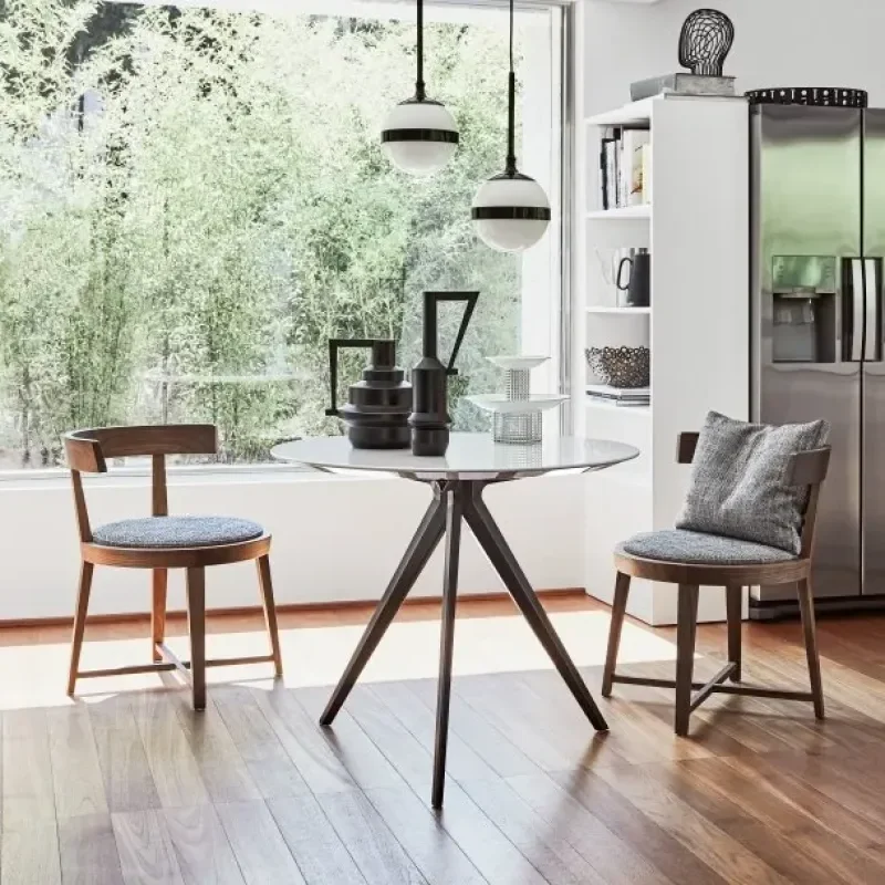Zefiro Round – Flexform at Mesmetric