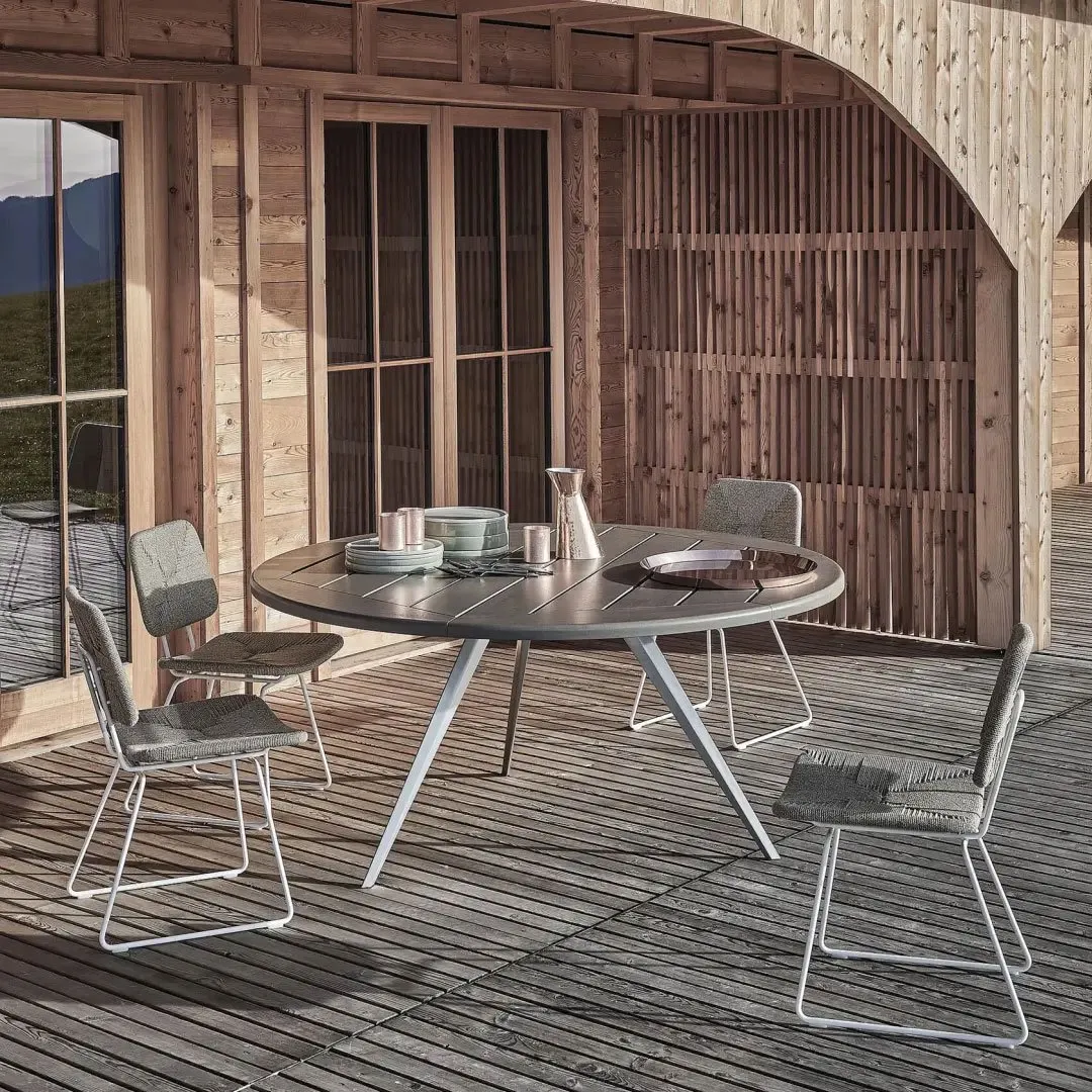 Zefiro Round Outdoor - Flexform w Mesmetric