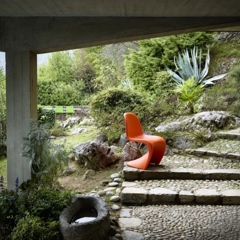Panton - Vitra w Mesmetric