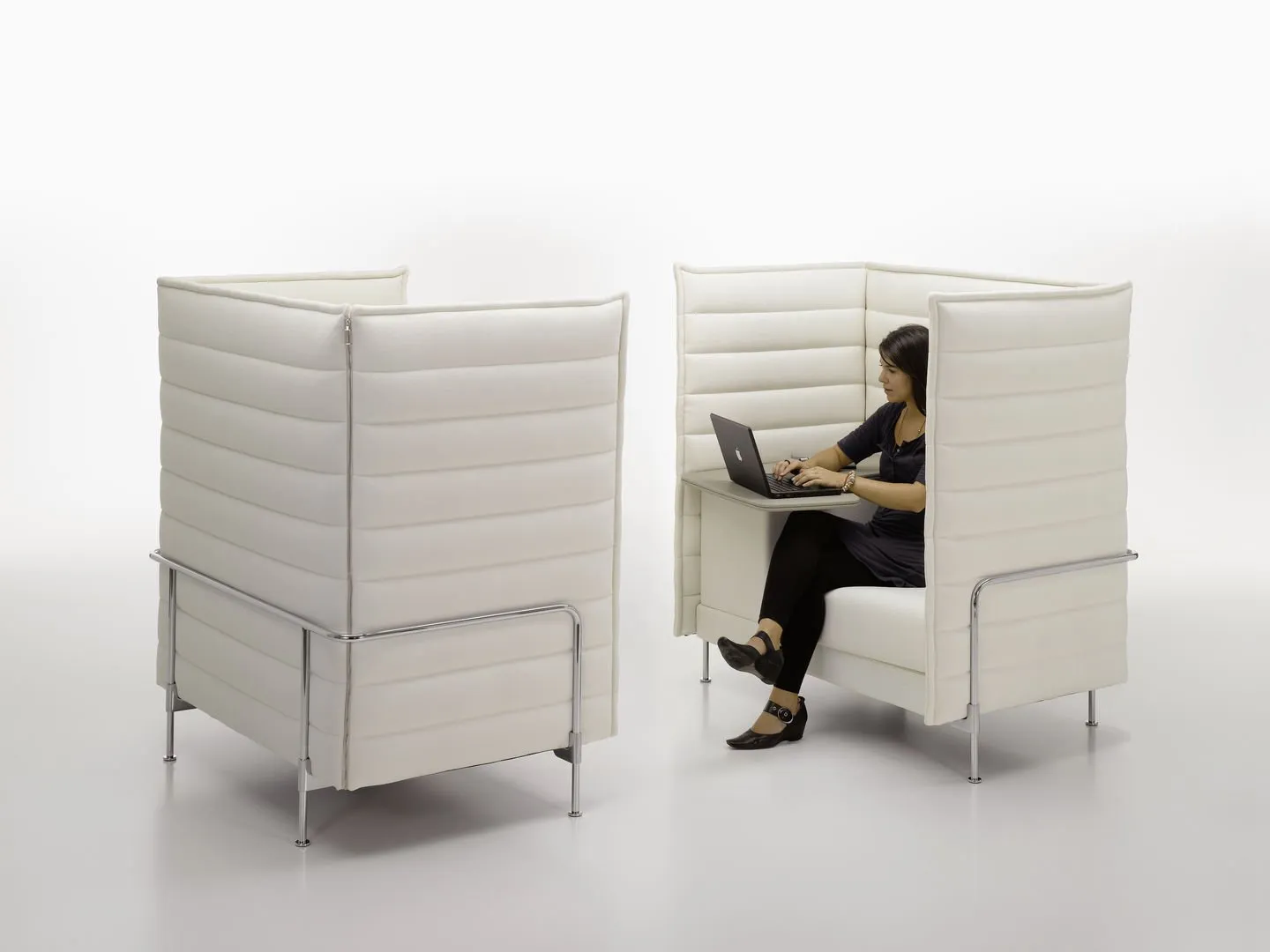 Alcove Plus Work - Vitra w Mesmetric