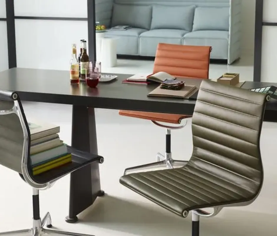 Aluminium Group EA 101 – Vitra at Mesmetric