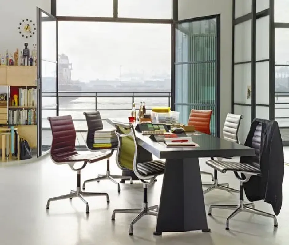 Aluminium Group EA 101 – Vitra at Mesmetric