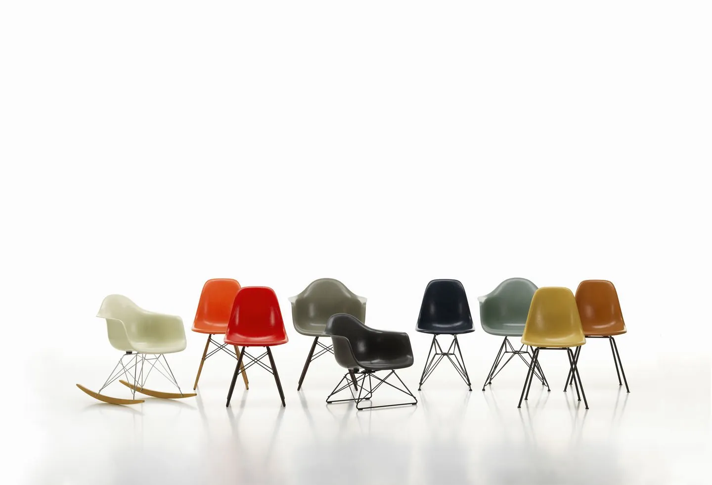 Eames Fiberglass LAR - Vitra w Mesmetric