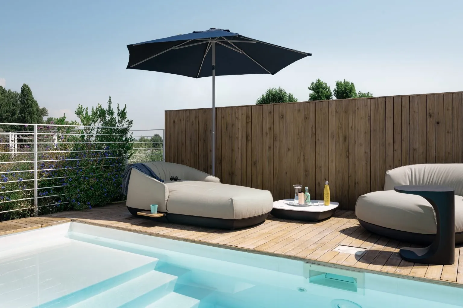 Brioni Outdoor – Kristalia at Mesmetric