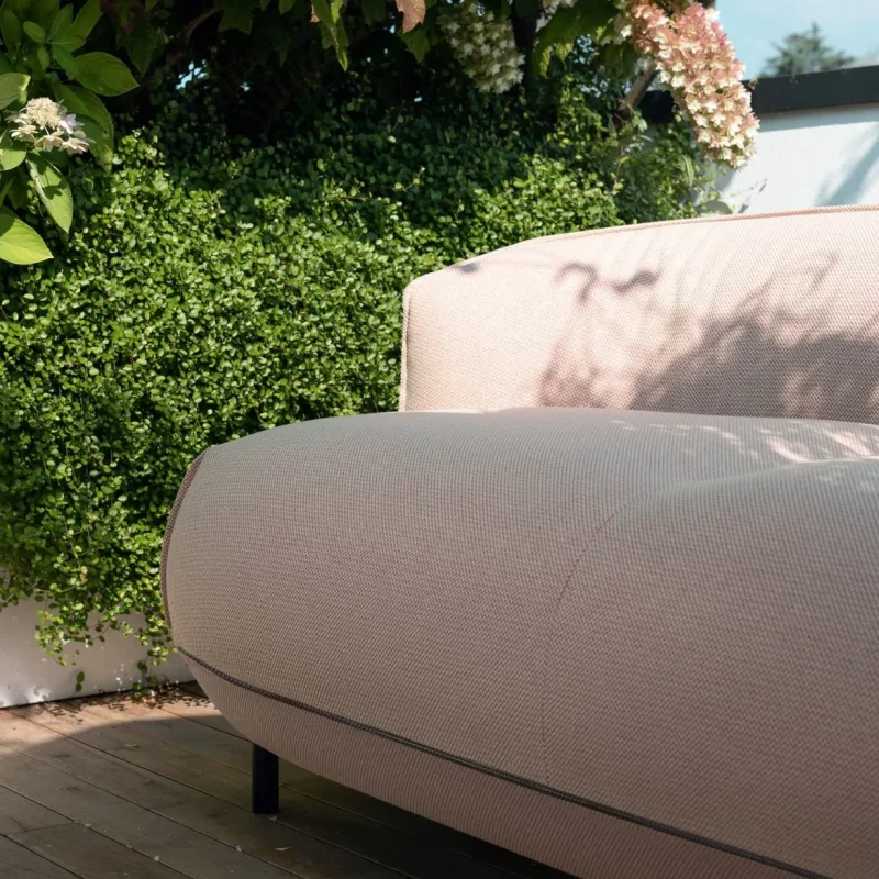 Brioni Outdoor - Kristalia w Mesmetric